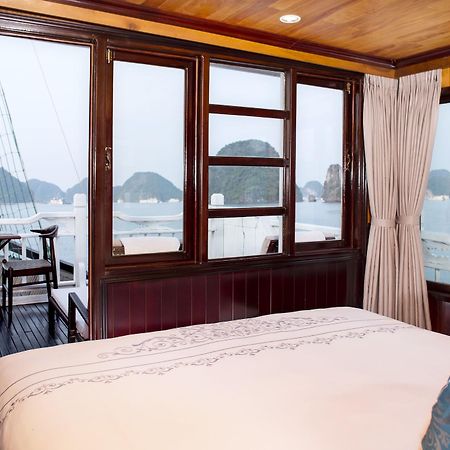 Aphrodite Cruise Ха Лонг Екстериор снимка