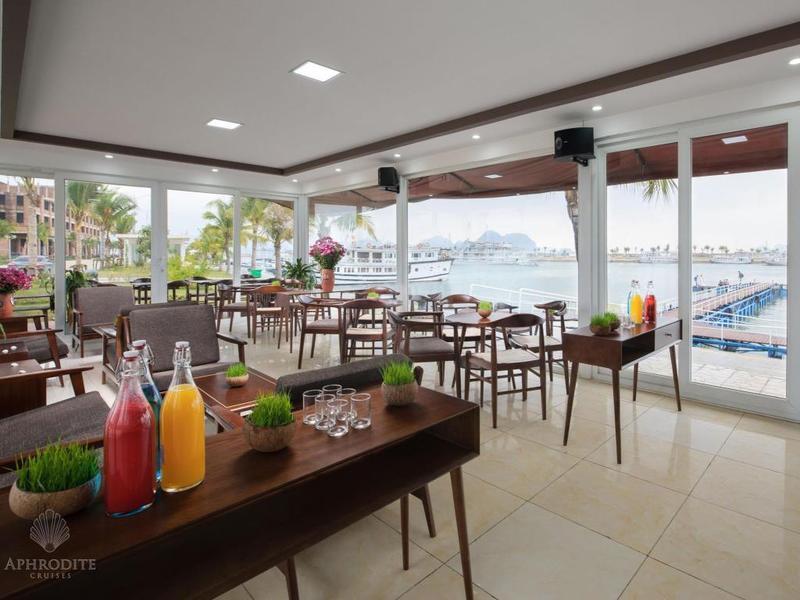 Aphrodite Cruise Ха Лонг Екстериор снимка
